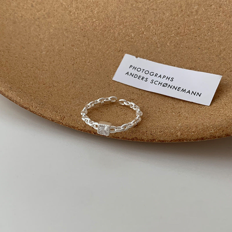 "Link Elegance" Sterling Silver Ring