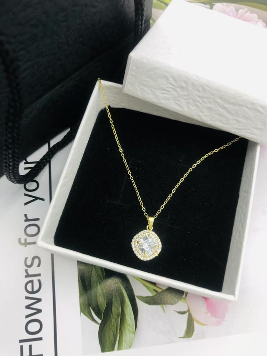 Celestial Circle 14K Gold Necklace