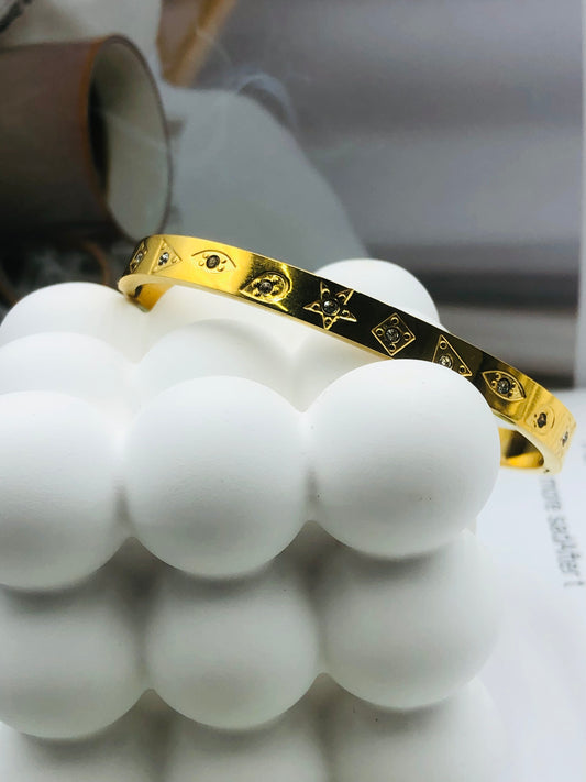 Mystic Gaze Gold Charm Bracelet â¨