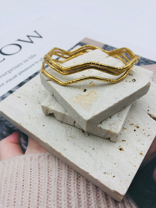 LLOW Luxe Wave Bracelet â¨
